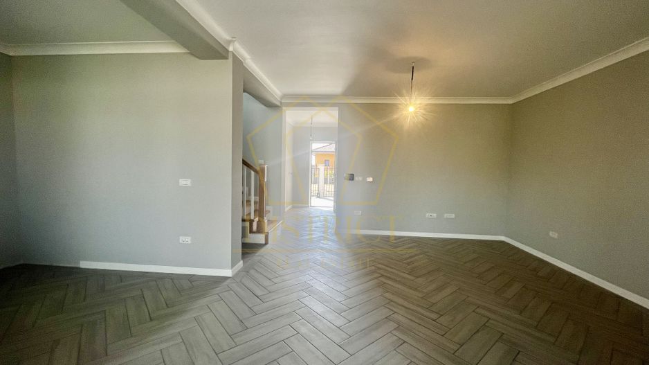 Duplex superb cu 5 camere I Mosnita Noua - Poză 2