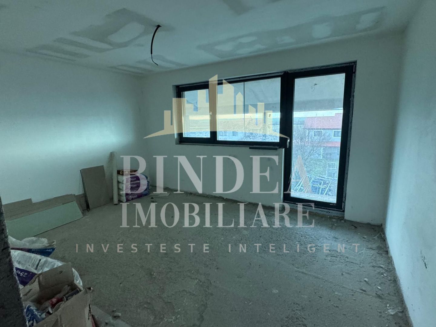 Casa individuala P+ M in Pischia cu teren 814mp - Poză 4