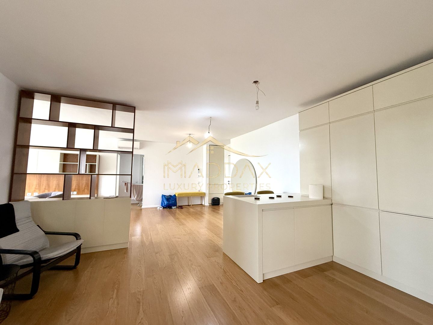Apartament cu 4 camere  *122mp* / 1 Parcare Subetarana / Floreasca - Lake View - Poză 9