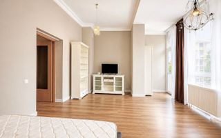 Apartament cu 3 camere + 2 parcari de inchiriat in zona Buna Ziua - Poză 8