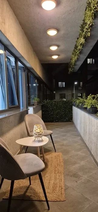 Apartament 3 camere Brancoveanu, la 5 min de metrou. Terasa. Parcare subterana. - Poză 1
