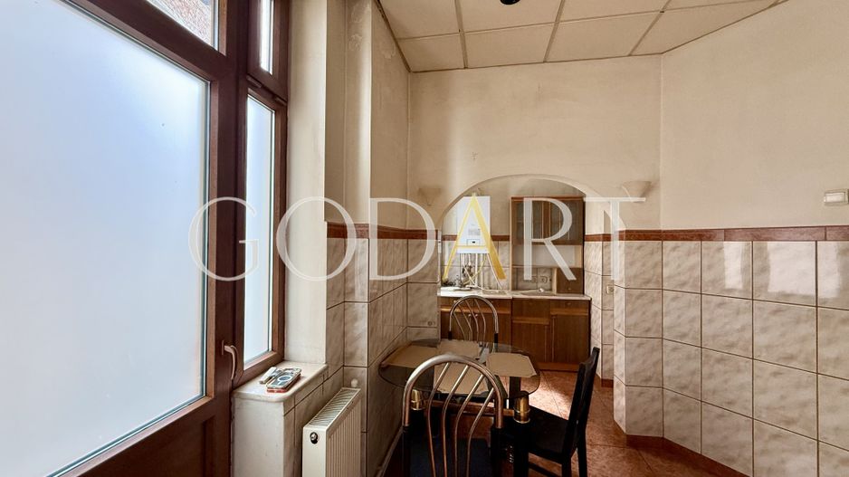 Apartament in vila interbelica | singur pe etaj - Poză 10