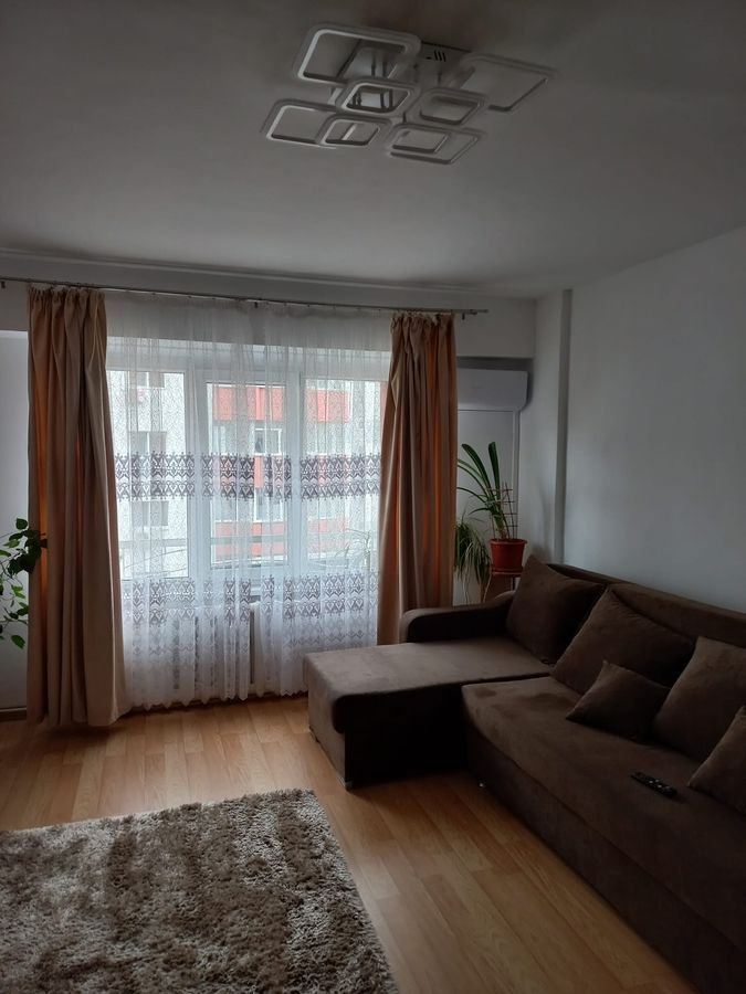 Închiriere garsonieră decomandată – Calea 13 Septembrie - Poză 2