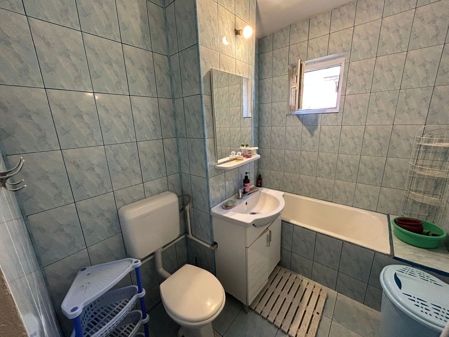 Apartament 3 camere, etaj 3 - zona Cetate - Poză 6