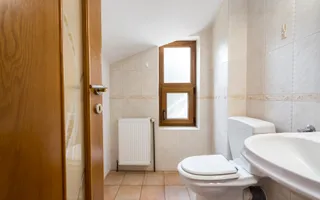 COMISION 0% - Baneasa/ Dobrogeanu Gherea-Garlei casa P+1+M 6 camere curte 500mp - Poză 13