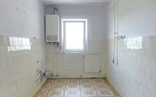 Apartament cu 2 camere, etaj 6 cu lift, VASLUI - zona CENTRU - AUROCOR; - Poză 9