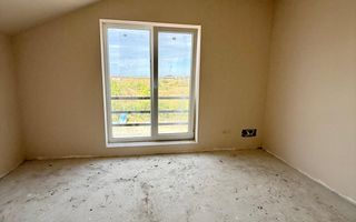 Duplex cu 4 camere despartit prin carport in Mosnita Noua! - Poză 10