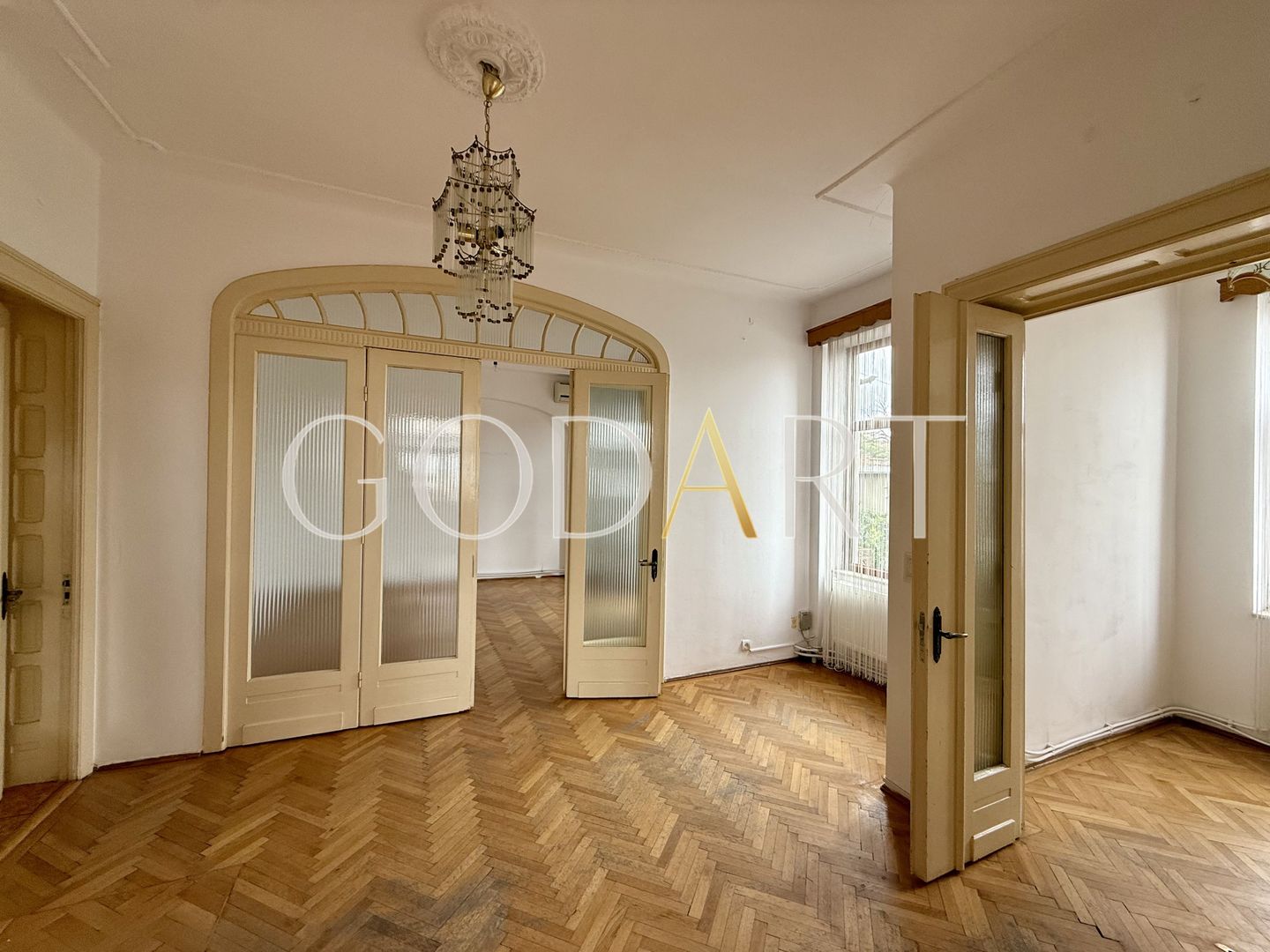 Apartament in vila interbelica | singur pe etaj - Poză 9