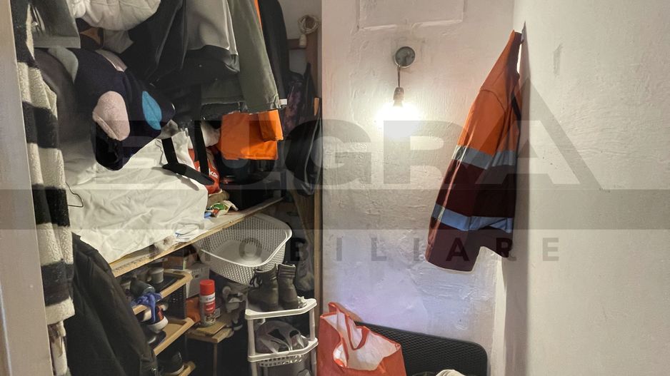 Apartament de 3 camere, decomandat, 74mp, zona Centrala Apahida - Poză 11