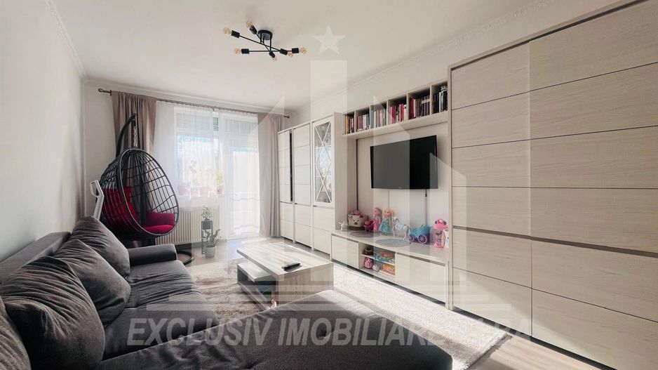Apartament cu 2 camere, etajul 1, Cetate-Schit - Poză 1