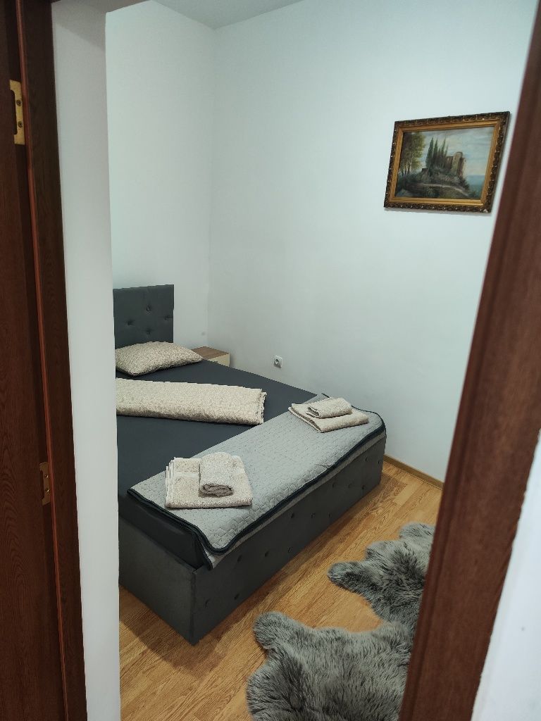 Apartament cu Terasa la Curte Comuna | Zona Garii | Centrală Proprie. - Poză 4