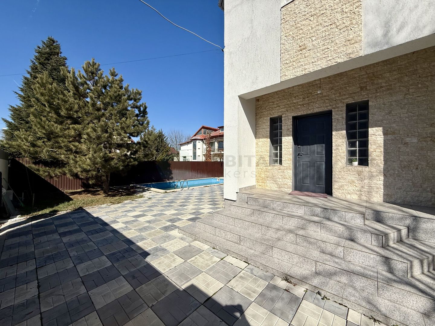 Vila 5 camere Volunatari| Mobilata, piscina exterioara - Poză 29