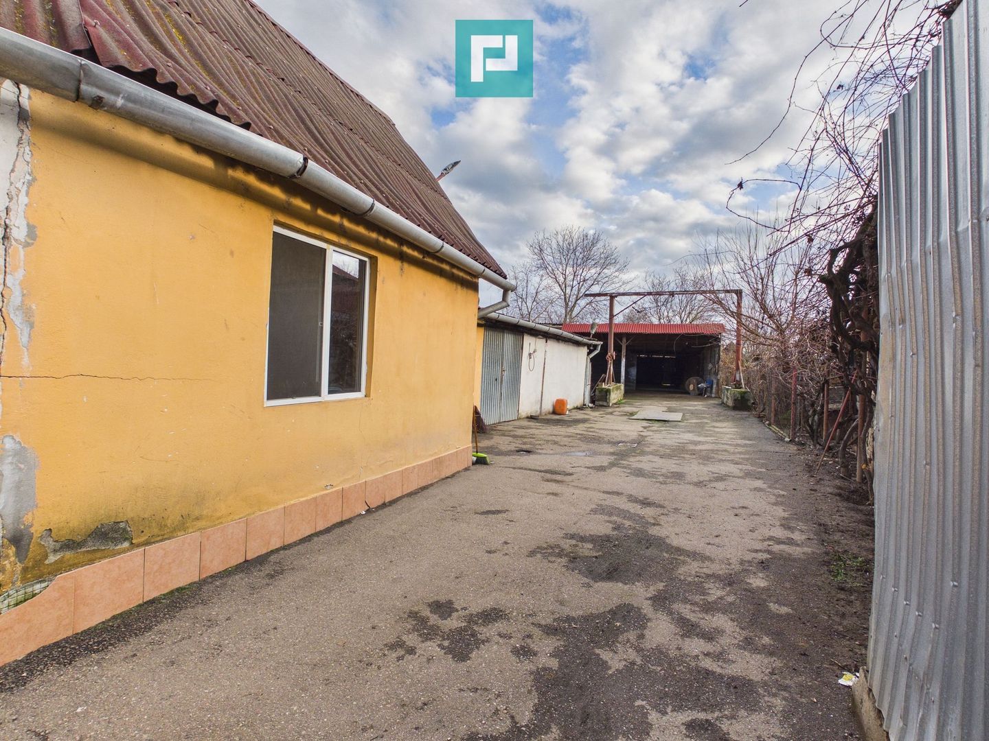 Casă 70mp + Hală 100mp, Str. Navigatorilor, Oradea - Poză 3