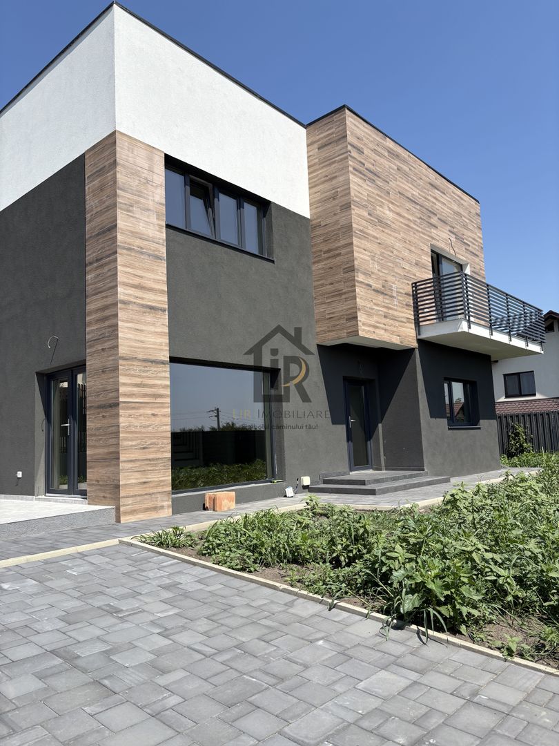 Vila P+1 într-un complex exclusivist- Miroslava- Iasi - Poză 1