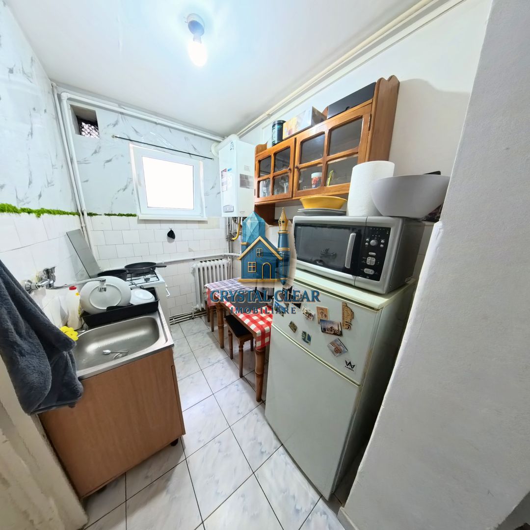 Apartament 2 camere - cartierul Tudor Vladimirescu, zona Macul Roșu - Poză 6