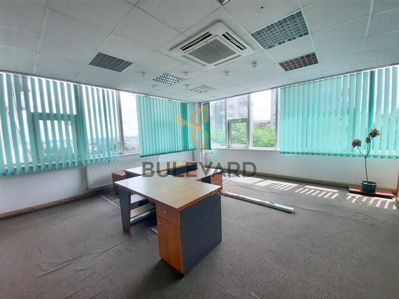 Spatiu de birouri cu predare finisat dupa preferintele clientului! - Poză 3