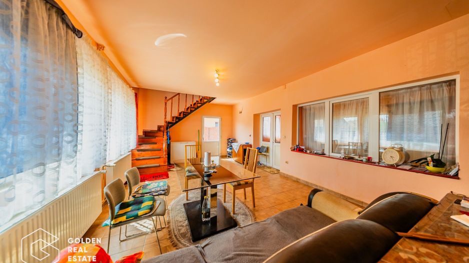 Casa P+M, teren în suprafata de 500 mp, Utvin - Poză 5