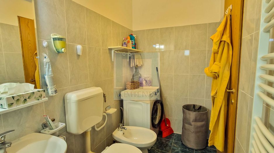 Apartament 3 camere pe 2 niveluri-  Bul. Garii /Sala Sporturilor - Poză 2