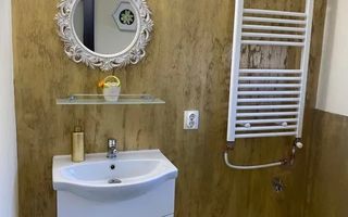 Casa cu 3 camere de vanzare in Dambul Rotund - Poză 5