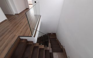 Spatiu de birouri deosebit - 160 mp - Poză 3