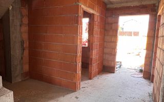 Casa de vanzare in Sura Mare- teren liber 262mp- la ALB - Poză 4