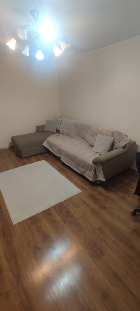 Vanzare apartament 3 camere Mazepa, etaj 8/10, 80 mp - Poză 1