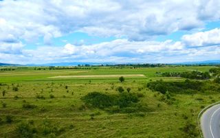 Lot intravilan de 854 mp situat în Hărman, zona Podul Olt - Poză 2