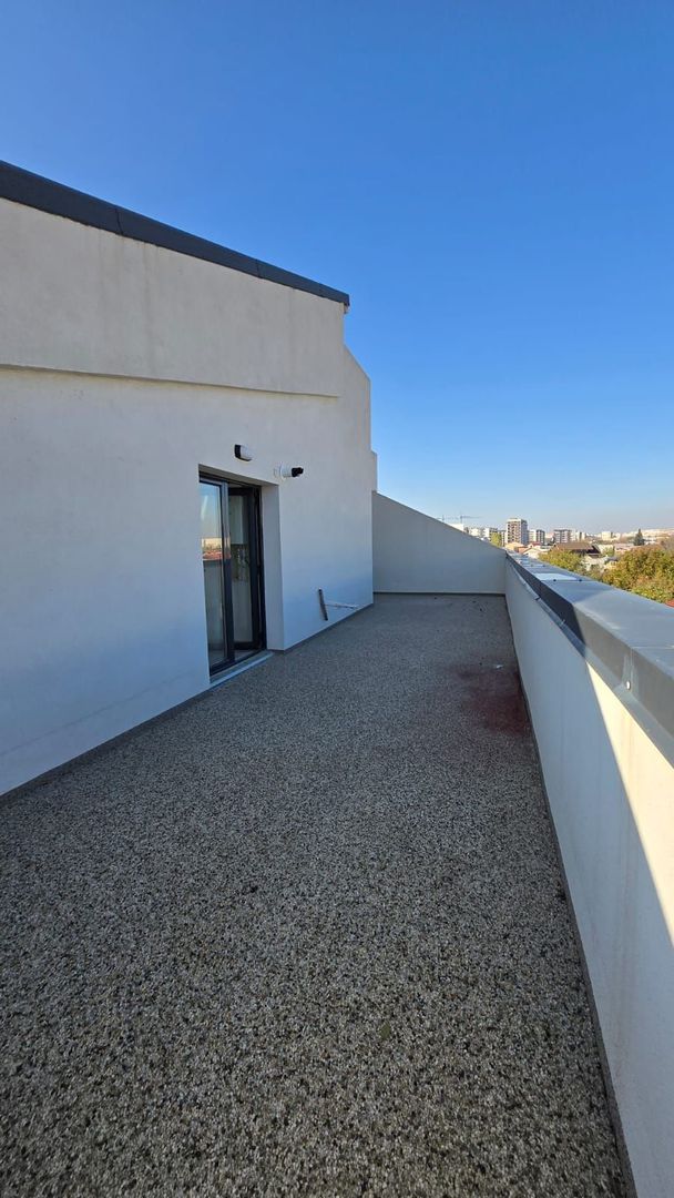 Apartament 3 camere-gata de mutare-Berceni! - Poză 17