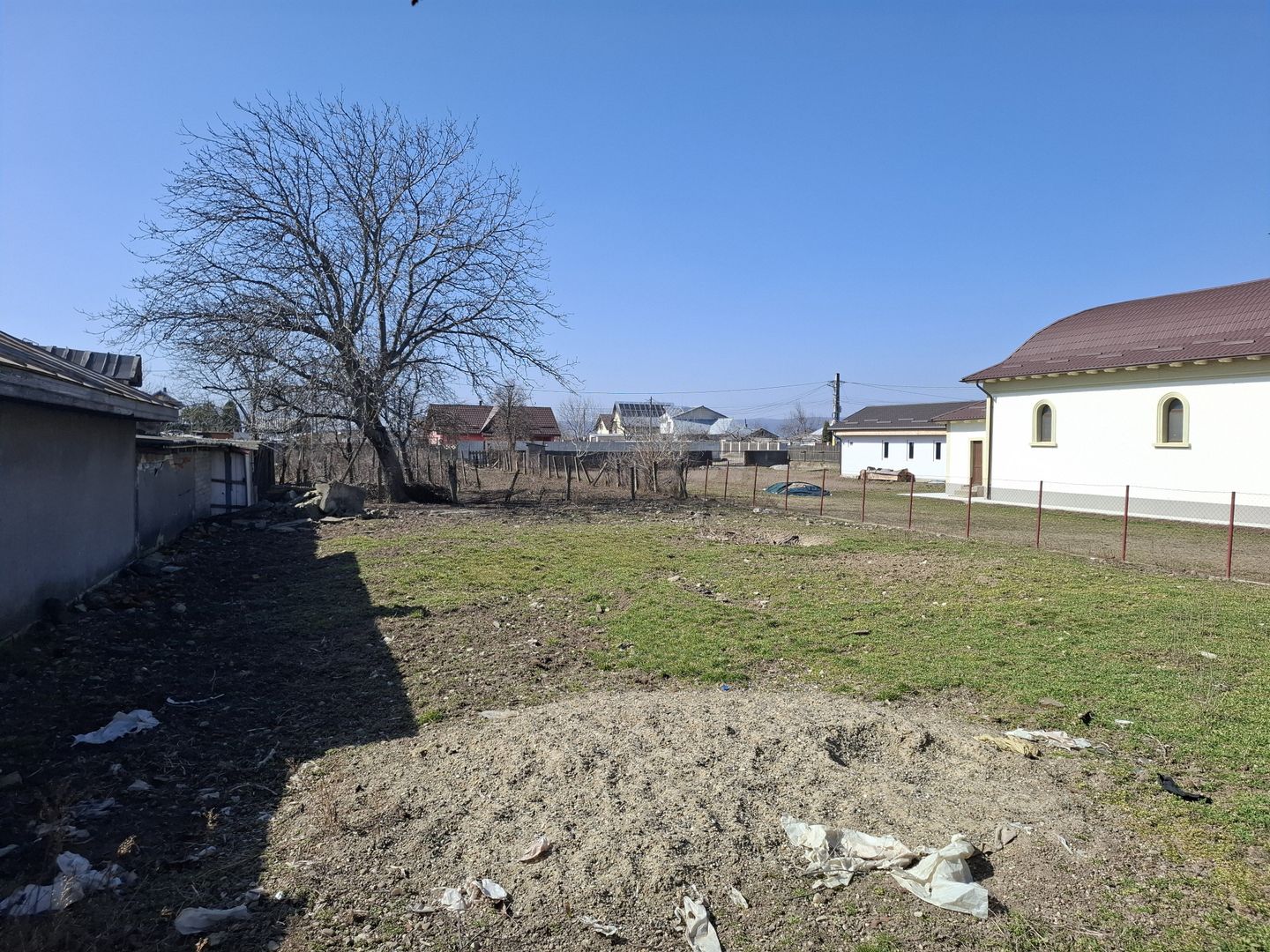 Teren de vanzare Bogdan Voda Bacau deschidere la E 85 - Poză 2