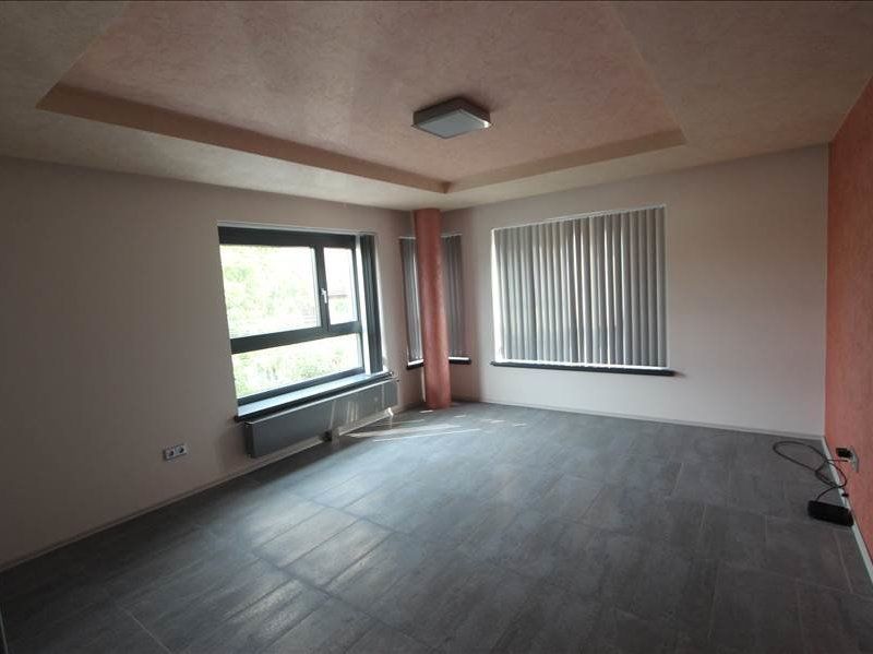 Casă / Vilă cu 7 camere în zona Lipovei - Poză 16