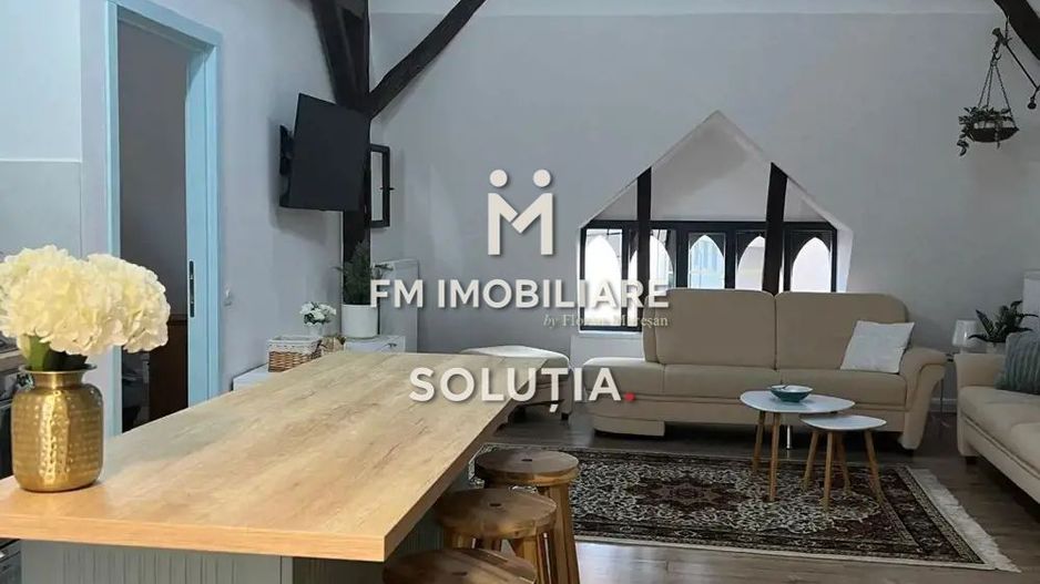 Casă spațioasă în Centrul Vechi – Baia Mare - Poză 2