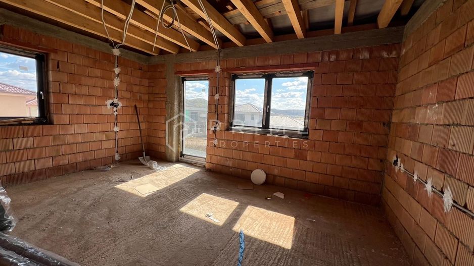 Casă individuală modernă în Corunca 150 mp utili  acces rapid Tg-Mureș - Poză 7