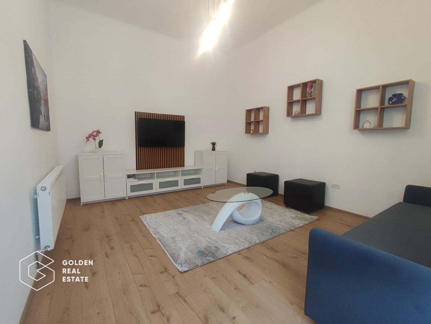 Apartament spatios si modern,  loc de parcare, zona Podgoria - Poză 2