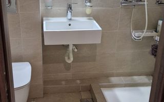 Apartament minunat de vanzare, 3 camere, Valea Ialomitei - Poză 19