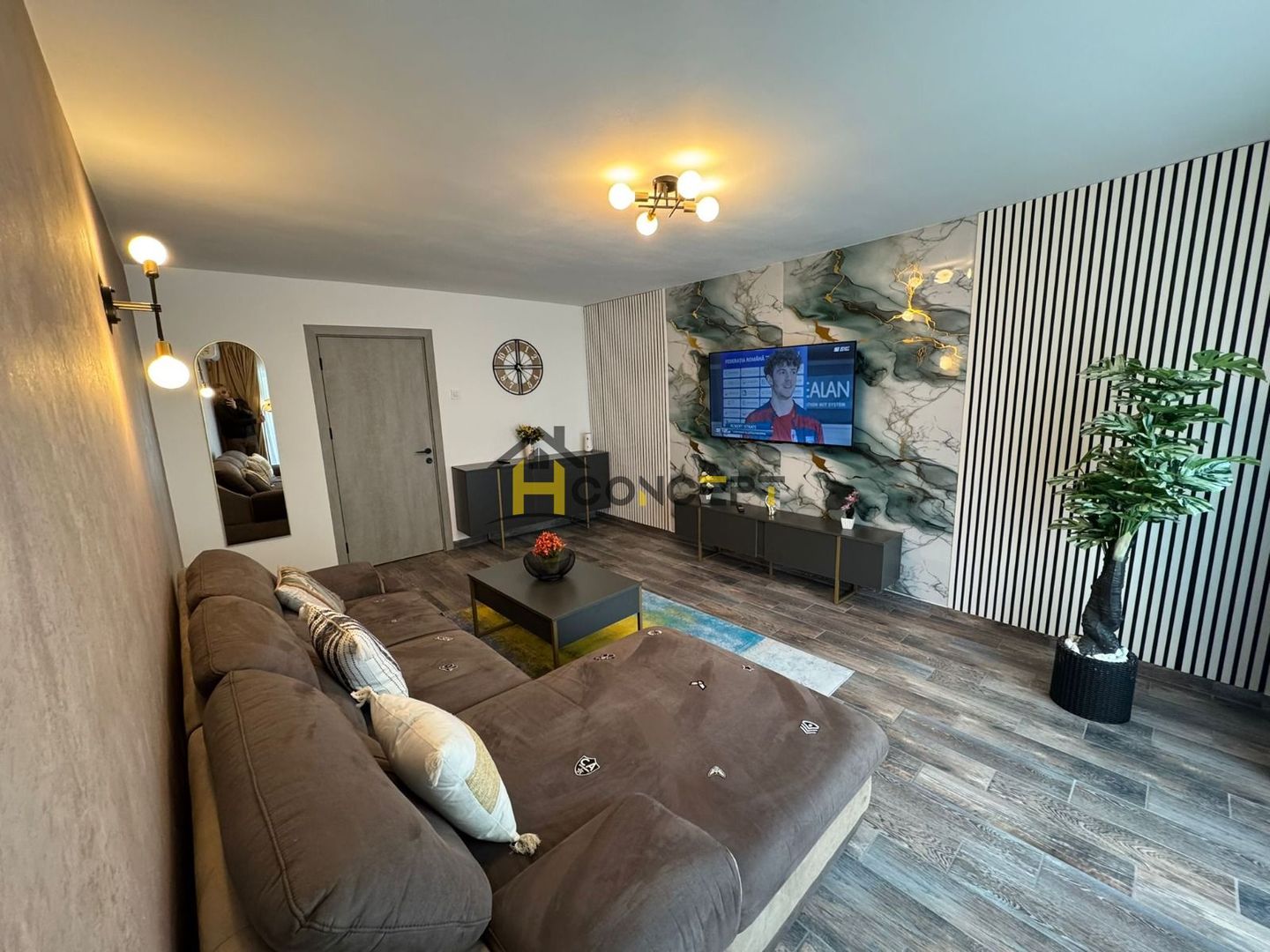 Apartament 2 camere, decomandat, Unirii, renovat recent - Poză 3