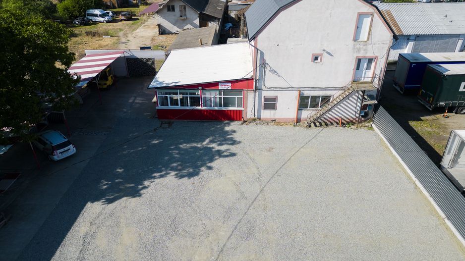 Teren intravilan 9800 mp și construcții 500 mp - Poză 5