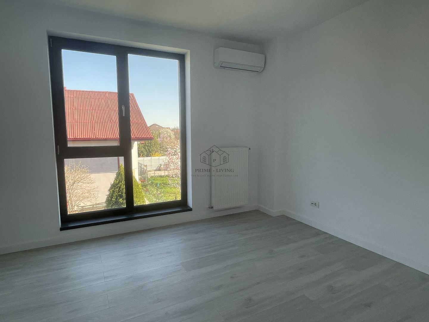 VILA NOUA SI MODERNA CU 5 CAMERE LA INCHIRIERE IN OTOPENI - Poză 16