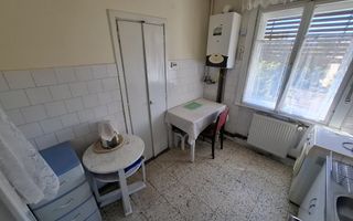 Complex -Balcescu, ap 2 camere decomandat, centrala gaz,clima - Poză 8