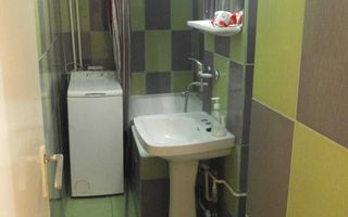 2 camere, nedecomandat | etaj 1 | centrala proprie | balcon | zona excelenta - Poză 6