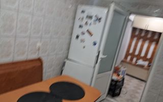 Apartament 3 camere de închiriat, 72 mp, etaj 1, Târgu Frumos, zonă centrală/liniștită - Poză 3