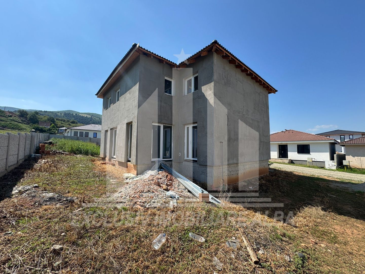 Casa individuala | Semifinisata | 150 mp | 354 mp teren | Micesti - Poză 8