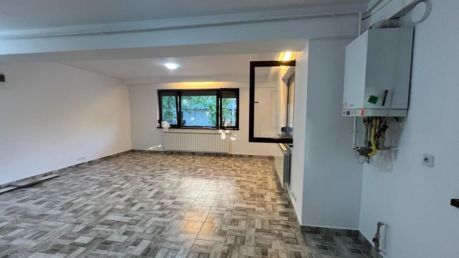 Comision 0 Apartament 3 cam Bucuresti Noi ,deosebit; suprafata mare - Poză 4