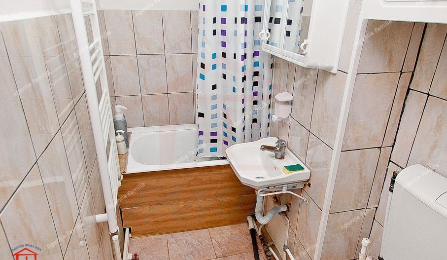 Apartament 2 camere decomandate, Micro 19 etaj 7/10, vedere panoramică - Poză 10