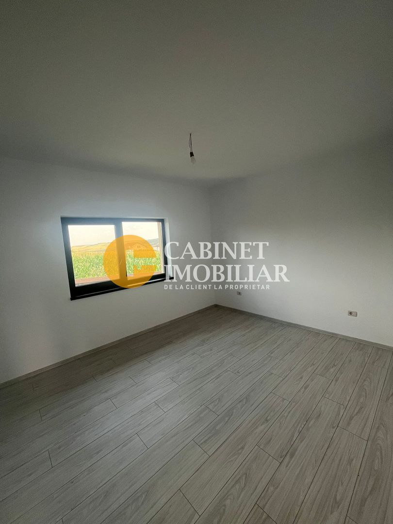 Casa 3 camere 500 Mp Teren Valea Lupuui - Poză 8