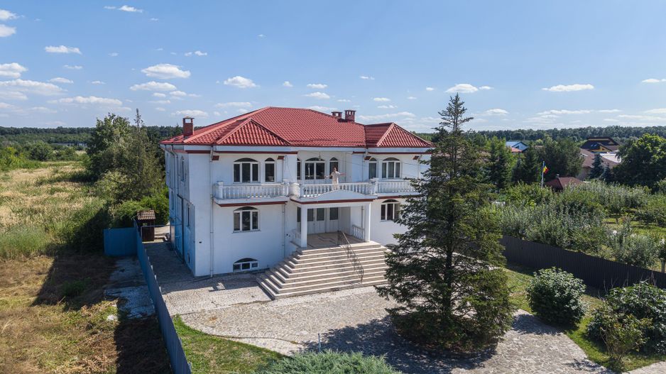 Domeniu privat 5.000 mp, cu reședință de 625 mp și piscină, Corbeanca - Poză 31