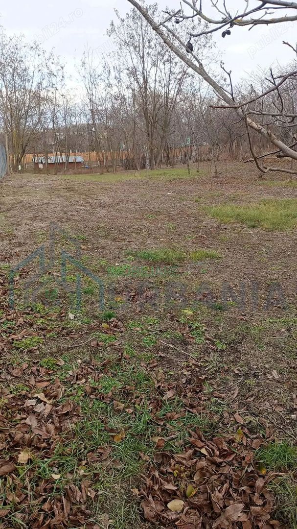 Casă nelocuibila cu teren Sculeni! - Poză 4