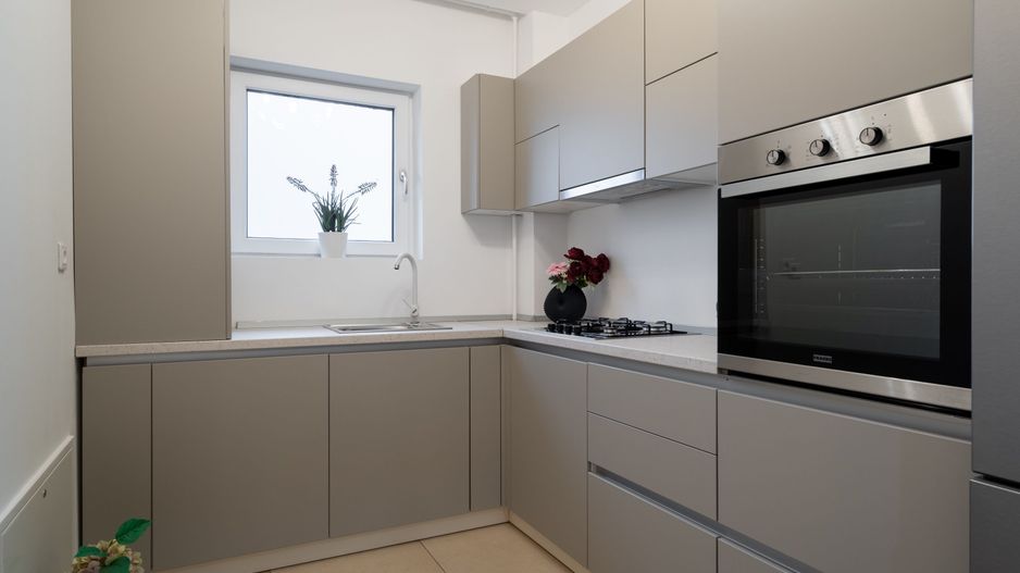 COMISION 0%-Parc Verdi Apt 3 cam superb 75mp, vedere lac, complet mobilat/utilat - Poză 18