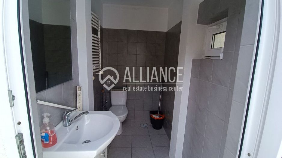 CENTRU SALA SPORTURILOR(COD03)- Casa interbelica si curte generoasa ! - Poză 38