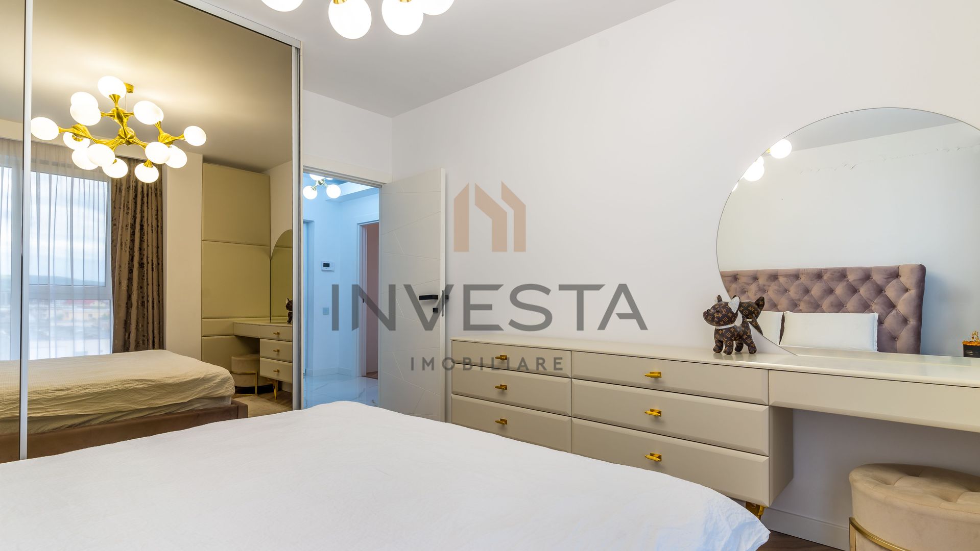 Apartament lux zona FSEGA! S-a investit in amenajare peste 80000 euro! - Poză 7