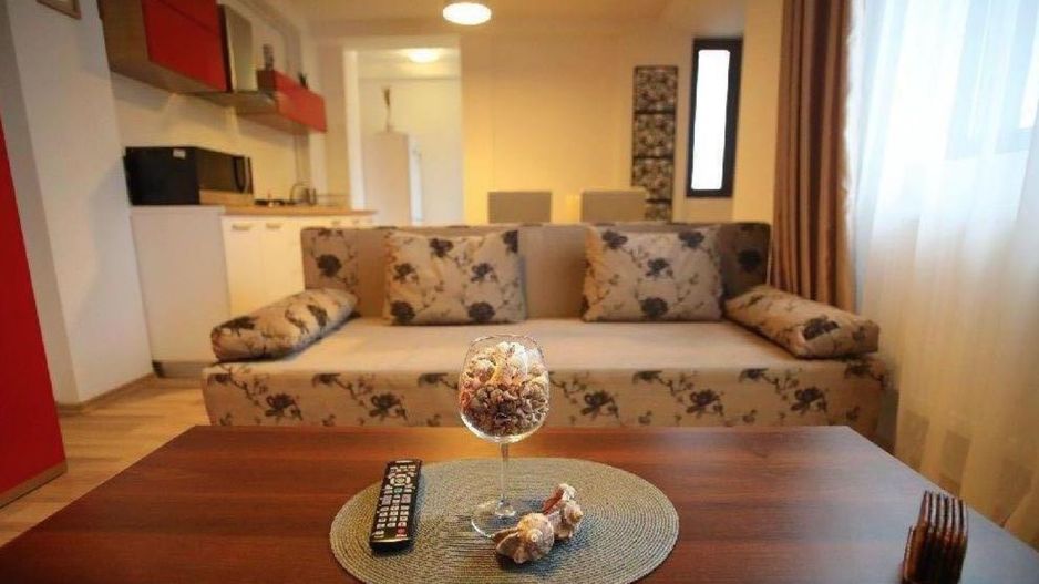 Apartament 2 cam. 45 mp utili et. 4/5 An 2017 Mamaia nord aproape de  plaja - Poză 2